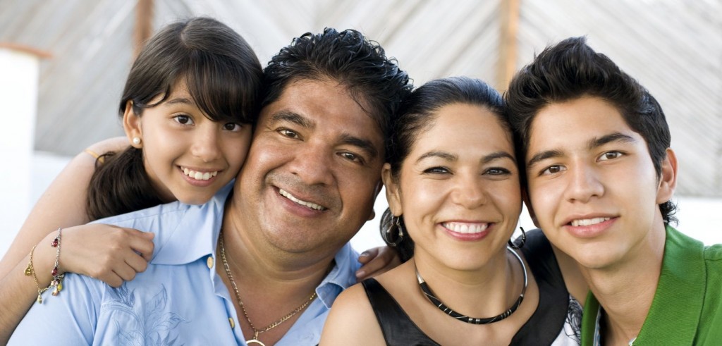 Mes de la familia "La pareja: Imagen de Dios y fuente de vida"